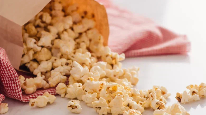 How Many Carbs Are in a Bag of Popcorn