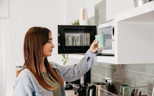 how long to microwave water for tea